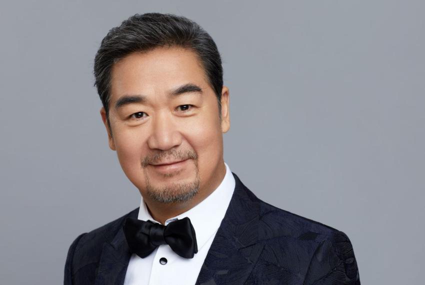 An image of Zhang Guoli