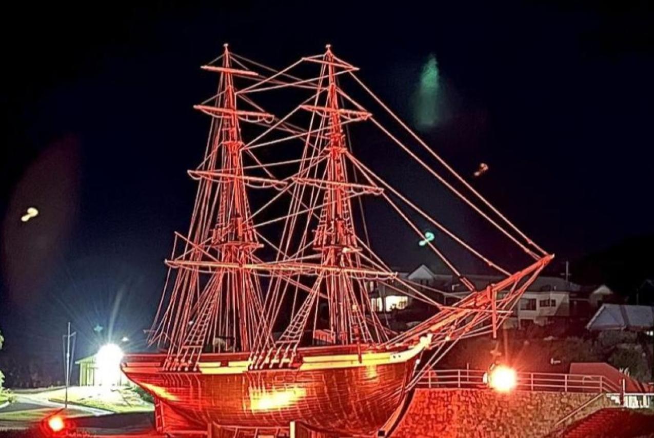 Orange banner for the 16 Days in WA campaign, showing the dates 25 November – 10 December and the slogan ‘Stopping Family and Domestic Violence: #PlayYourPart.’ Includes the Government of Western Australia logo and campaign branding