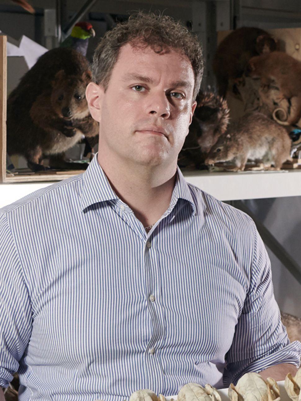 Dr Kenny Travouillon