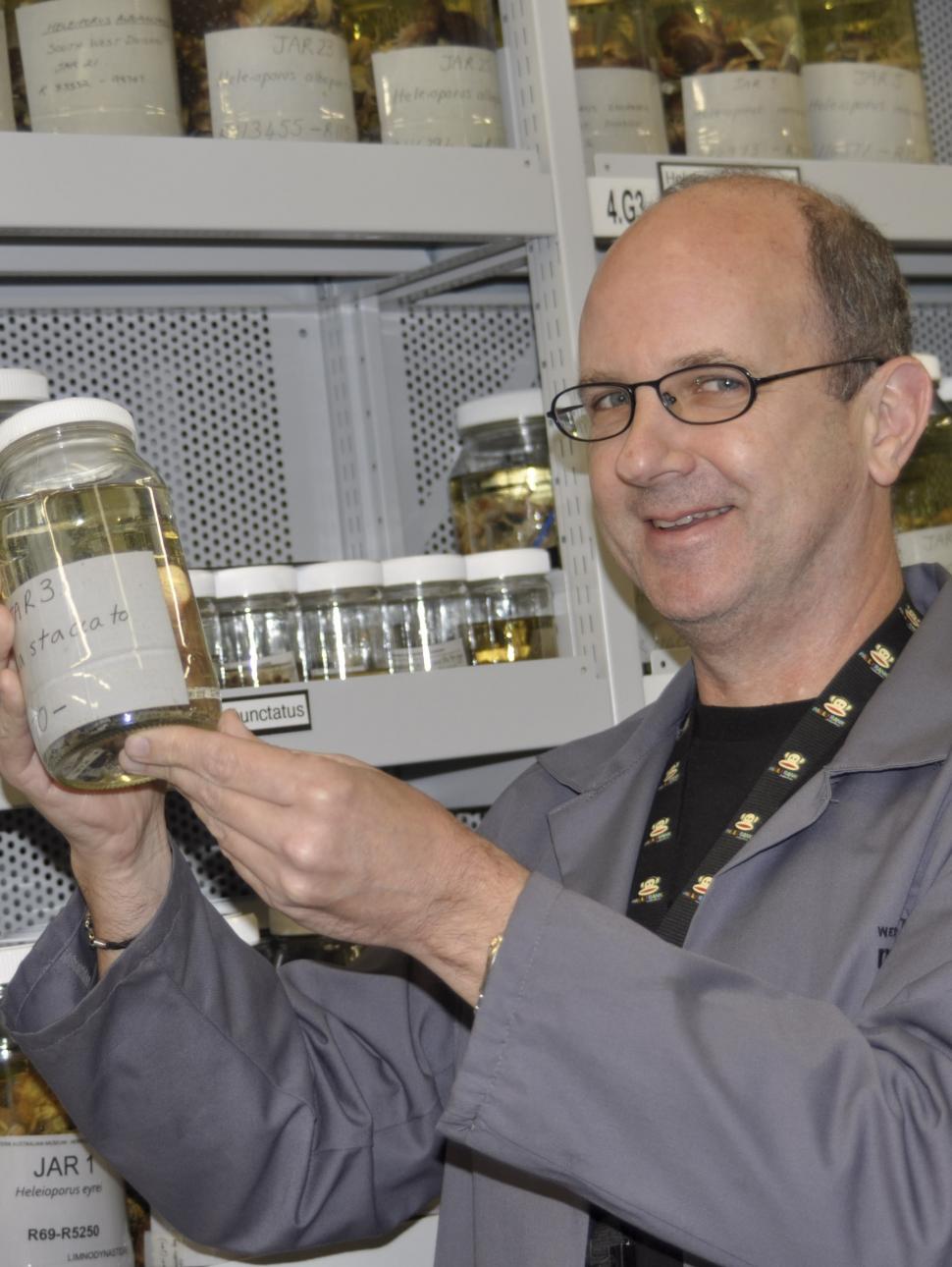 Dr Paul Doughty