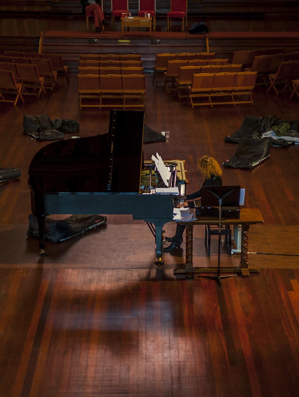 An aerial photo of Gabriella Smart performing Inner Cities