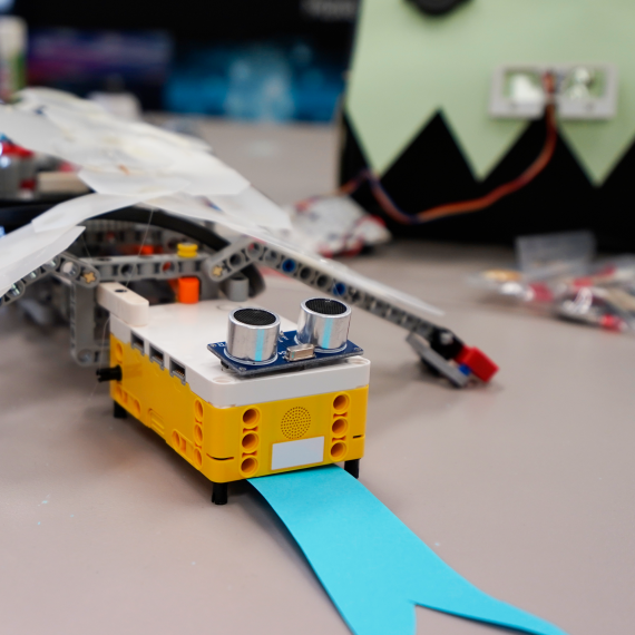A bionic beast creation