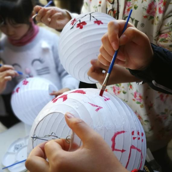 Lantern painting for Chinese Moon Festival