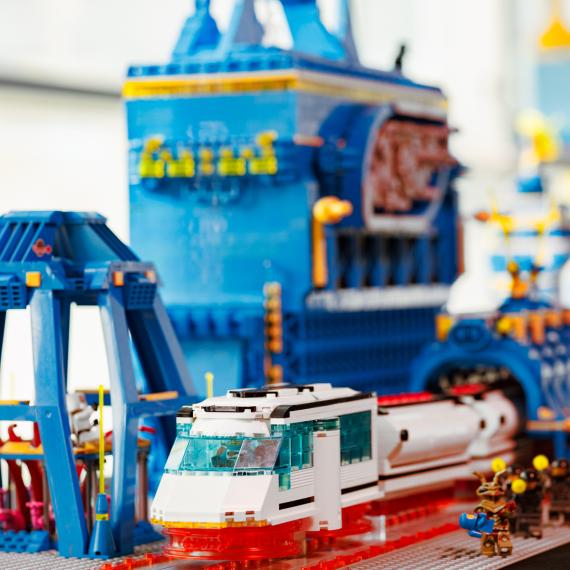 Lego port 