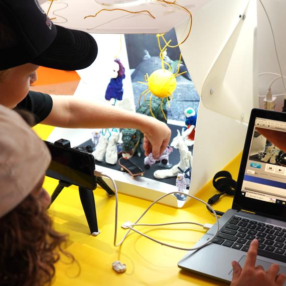 children making stop motion film
